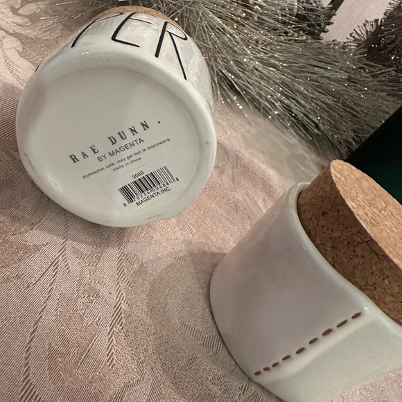 Pepper Salt Rae Dunn - - Picture 3 of 3